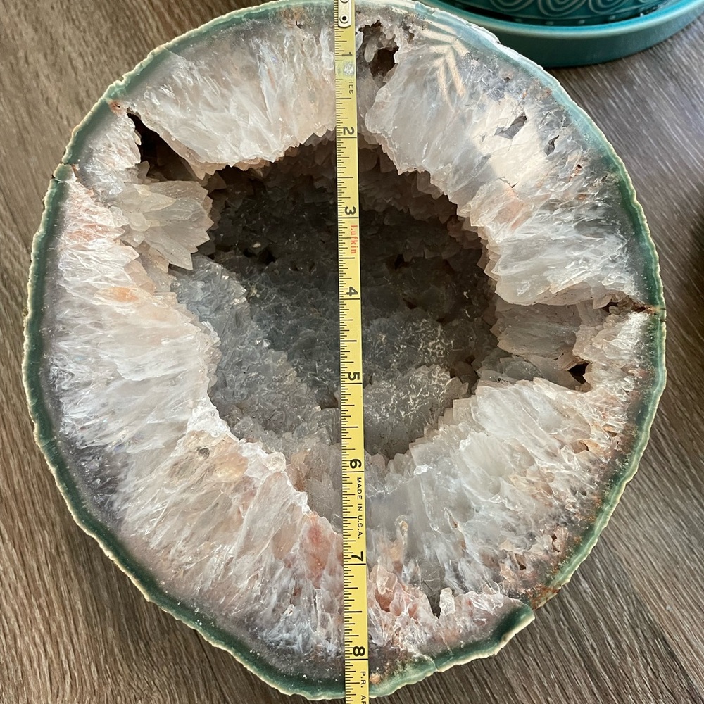 Agate Geode from Brazil - Picture 10 of 10